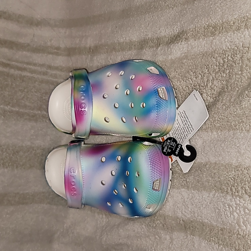 Crocs